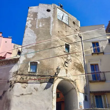 Holiday home La Porta Dell'orologio